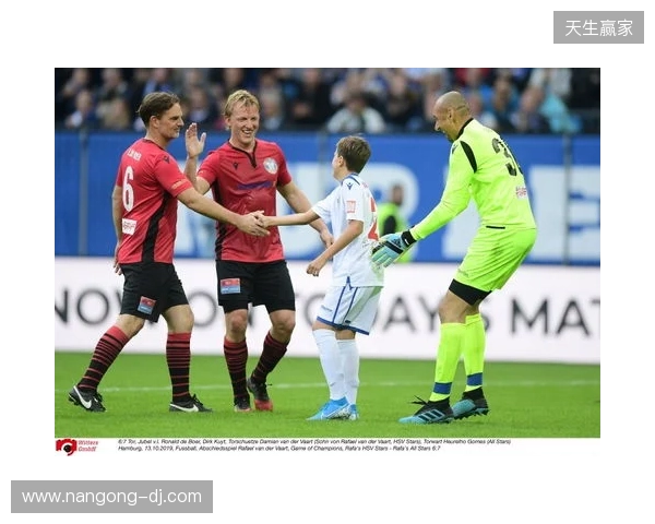 官宣：Passion UA与南非教练T.c续约至2028年